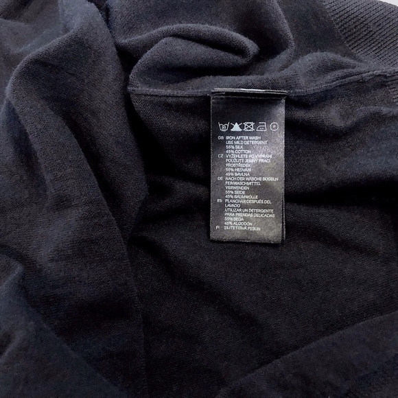 H&M Men's Black Silk Cotton Fine Knit V-Neck Sweater Small - Picture 5 of 11